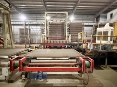 project voor het maken van klei-bakstenen tunnel droger kamer