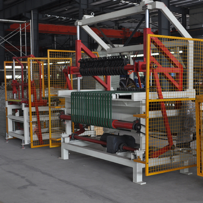 Automatisch Rood Clay Block Brick Cutting Machine die voor Moderne Baksteen Installatie maken