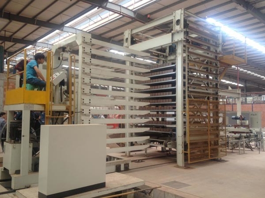 Lijn 2,5 die ~ 2.8MPa van modderclay brick making machine production Druk uitdrijven