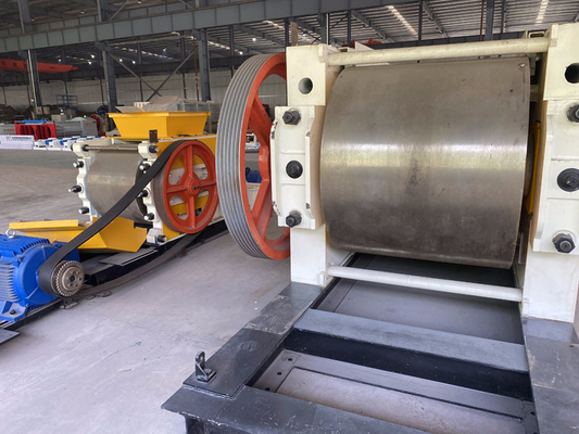 Automatisch Fijn de Verwerkingsmateriaal van Maalmachineclay brick production line material