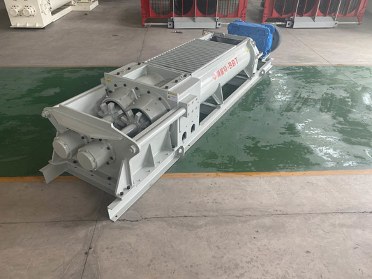 De horizontale Mixer van de Peddel Dubbele die Schacht 220V/380V voor Grondstof wordt aangepast