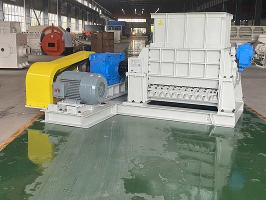 30 - 70m3/H dubbele Getande AC van de Broodjesmaalmachine de Verwerkingsmachines van de Motor Grondstof