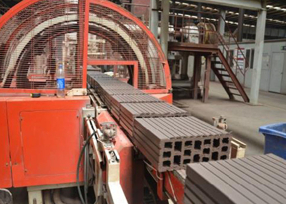Grote capaciteit Volledig automatische bakstenenmachine voor tunneloven met drogerkamerproject