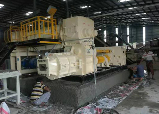 Met elkaar verbindend Clay Red Brick Making Machine met Droger Kamerproject