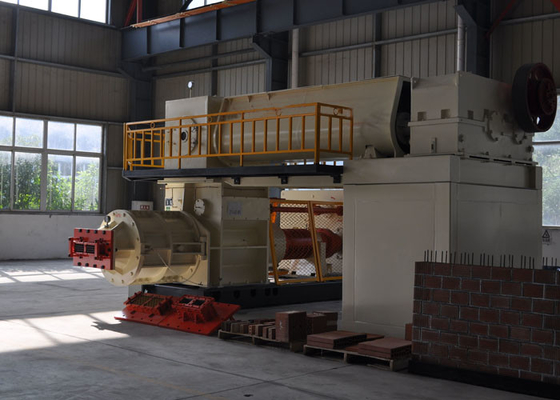 Automatische Clay Soil Red Brick Making-Machine4.0mpa Vacuümuitdrijving