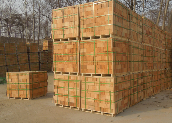 De Vuurvaste Baksteen Materieel Alkali Bestand Rood Clay Fire Bricks van de tunneloven
