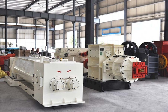 Het grote Vacuüm het Staal van Extruderclay brick extrusion machine carbon het Vormen Gieten
