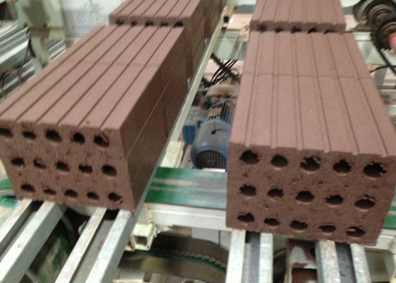 QTQD-1 Model Klei Baksteen Snijmachine met 1254mm Lengte en Max. Snijhoogte 300mm voor Precisie Bakstenen Muur Snijden