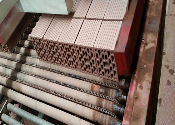 Hoge precisie kleibaksteen snijmachine met 2,1 m sliver lengte en 12-16 sneden per minuut Model QTQD-1