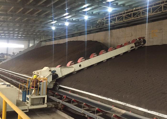 Het verouderen van Zaal Hydraulisch Emmergraafwerktuig For Hollow Clay Brick Plant