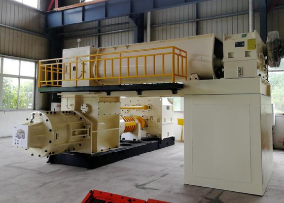 Vacuümextruder van dieselmotor de Holle Clay Red Bricks Manufacturing Machine