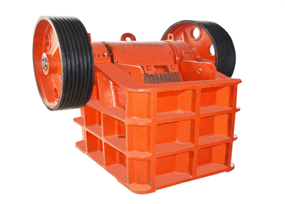 30kw Roller Mobile Jaw Rock Crusher voor het maken van kleistenen