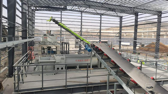 Automatische productielijn van kleienbakstenen Wet Pan Mill Machine met 8500kg inner rolgewicht